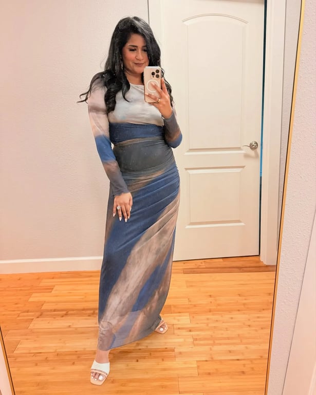 Elegant Abstract Workwear