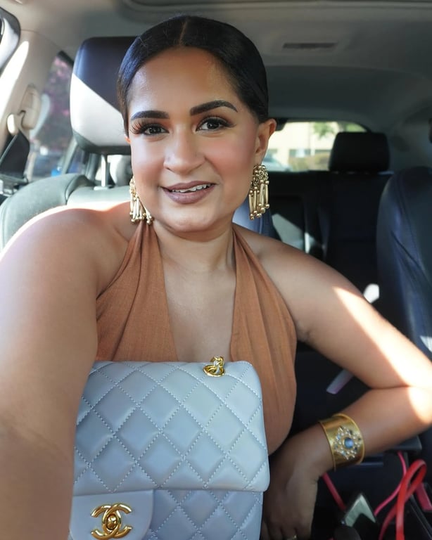 Elegant Summer Glam