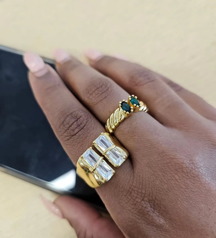 Elegant Gold Rings Ensemble