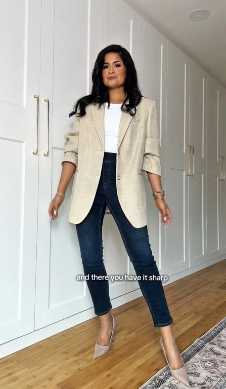 Casual Chic Blazer Style